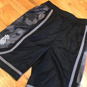 Good Condition. Nike Boy’s KB Basketball shorts.